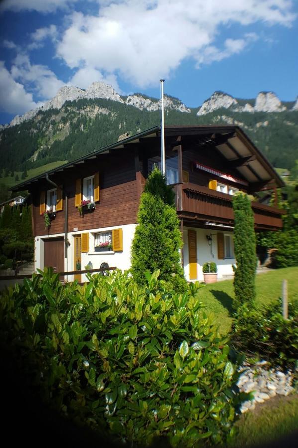 Free Spirit Chalet Fluehli Exterior photo